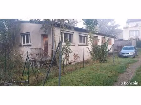 local 130 m2. pas habitable
