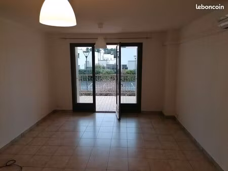 appartement t2 40m2 avec terrasse
