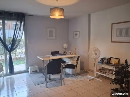 location de cabinet