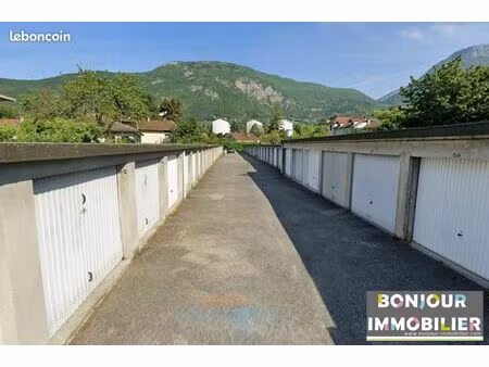 garage/box 12 m² la tronche