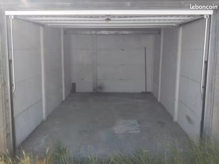 location box/garage
