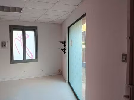local professionnel hypercentre
