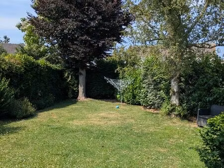 maison 5 pièces de 115 mètres carrés située dans le quartier des aviateurs