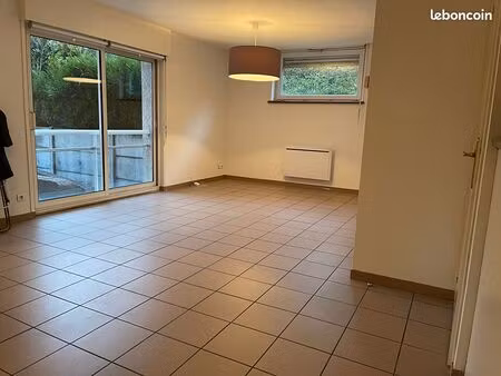 appartement 3 pièces 70 m²