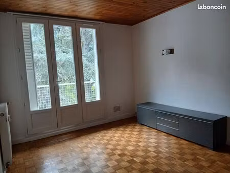 appartement t2 4eme etage sans ascenseur