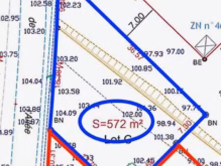 terrain 572 m² camors