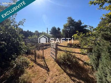 terrain 1034 m² melrand