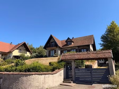maison 7 pièces 206 m²