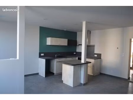 location maison avec 1 étage