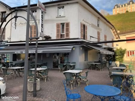 bar / hôtel / restaurant