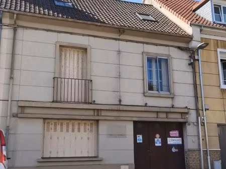 divers 7 pièces 111 m²