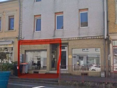 à louer – local commercial de 40 m² idéal pour salon de coiffure