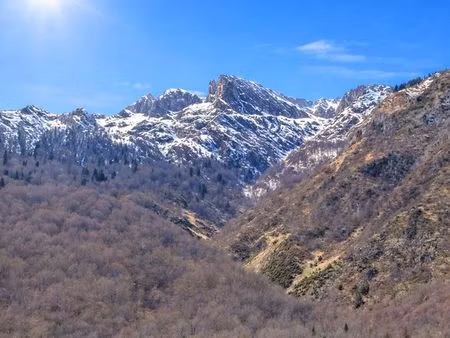 lot de 3 anciennes bergeries en pierres à borce en vallée d'aspe - pyrénées atlantiques