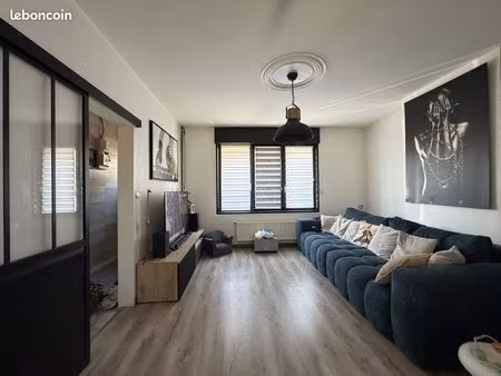 maison de ville 5 pièces 100 m²