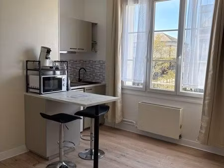 charmant studio location meublée