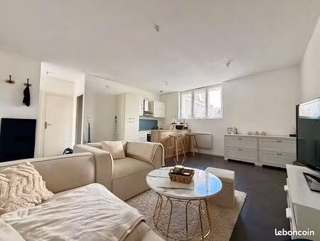 appartement 2 pièces 46 m²