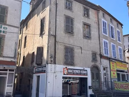 immeuble à réhabiliter – champeix centre – 125 m² environ – dp réalisée