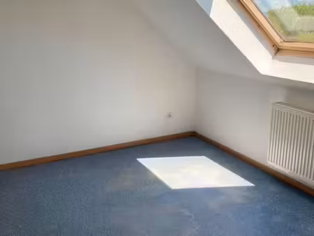 a louer 3-4 pièces lumineux