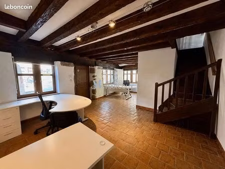 bureaux 78 m² montbrison
