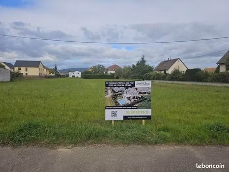 terrain 532 m² houssen