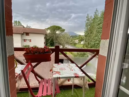 t3 de charme   cambo-les-bains haut  centre   63m2 utiles