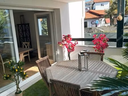 appartement 2-pièces meublé avec terrasse