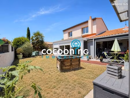 chalet 7 pièces 139 m²