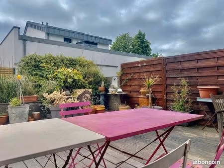 vends maison de ville avec jardin à séné le poulfanc