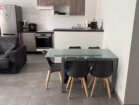 appartement meublé à colomiers avec terrasse