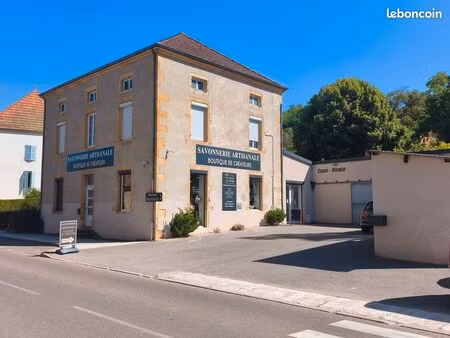 immeuble de rapport iguerande