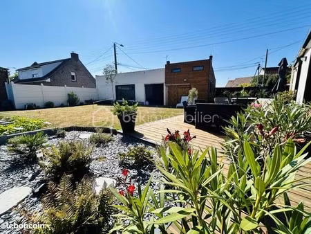 maison de ville 7 pièces 124 m²
