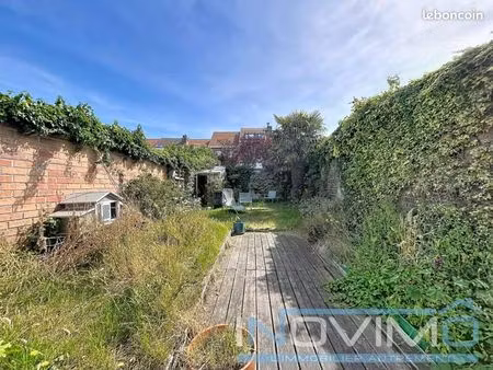 maison 8 pièces 195 m²