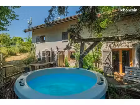 maison 7 pièces 122 m²