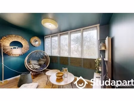 chambre 1 pièce 9 m²