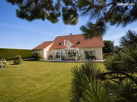 villa 5 pièces 157 m²
