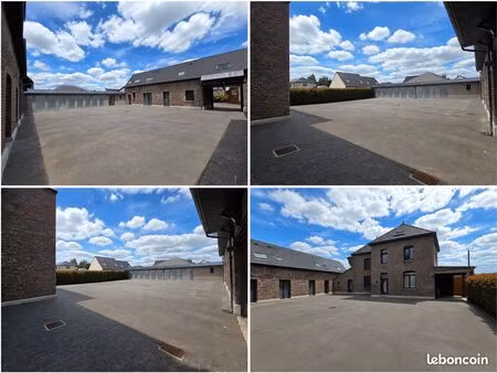 t2 dans corps de ferme