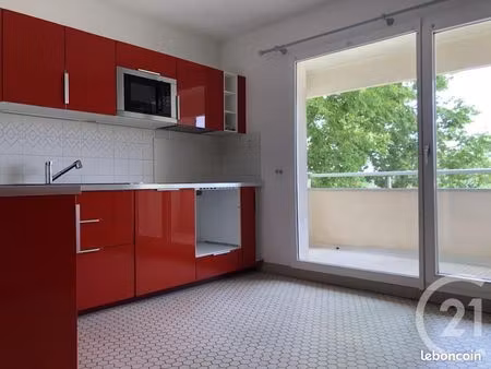 appartement 3 pièces 78 m²