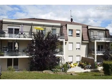 appartement 3 pièces 65 m²