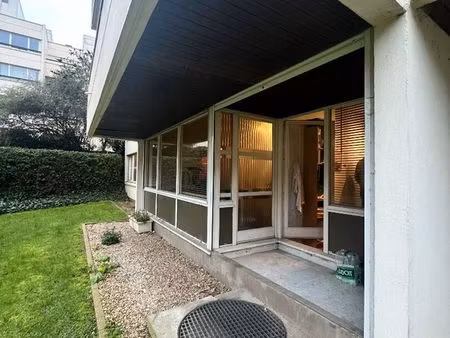 local 68 m² la madeleine