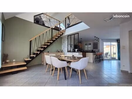 pavillon 5 pièces 117 m²