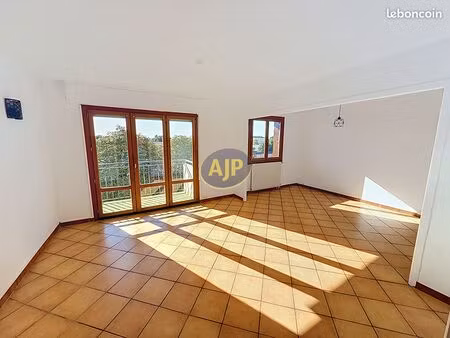 appartement 3 pièces 74 m²
