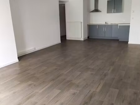 appartement 72m² hyper centre bully