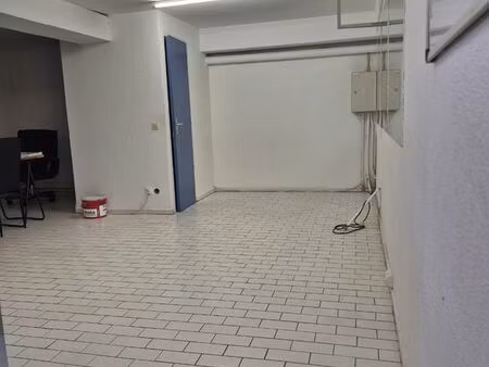 bureau / espace de coworking 30 m² – canet-en-roussillon – idéal indépendant ou profession