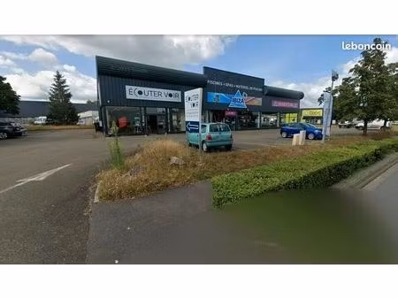 local commercial 485 m² mulsanne