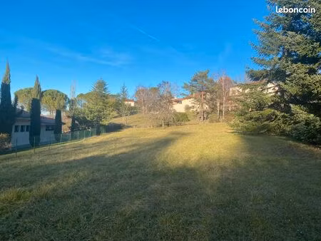 terrain viabilisé 1250 m² – albi / puygouzon - pas de contacts d’agents merci