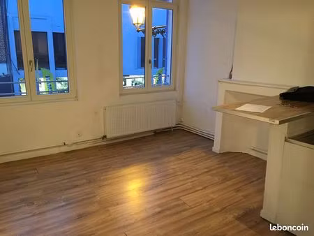appartement t2 48 m2 - 1er étage en duplex - centre conde sur escaut