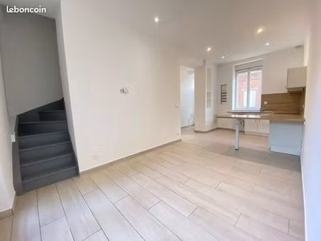 quartier st luc maison 3 ch 1 jardin