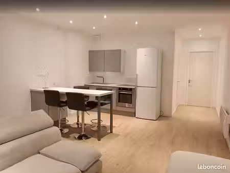 loue appartement meublé réservé salariés chantier lyon-turin