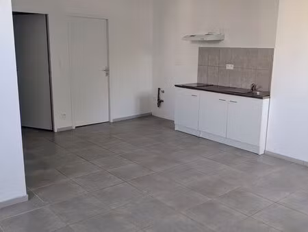loue appartement t2 42m2