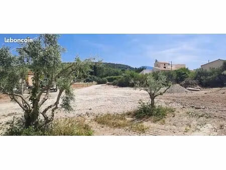 terrain 458 m² caromb